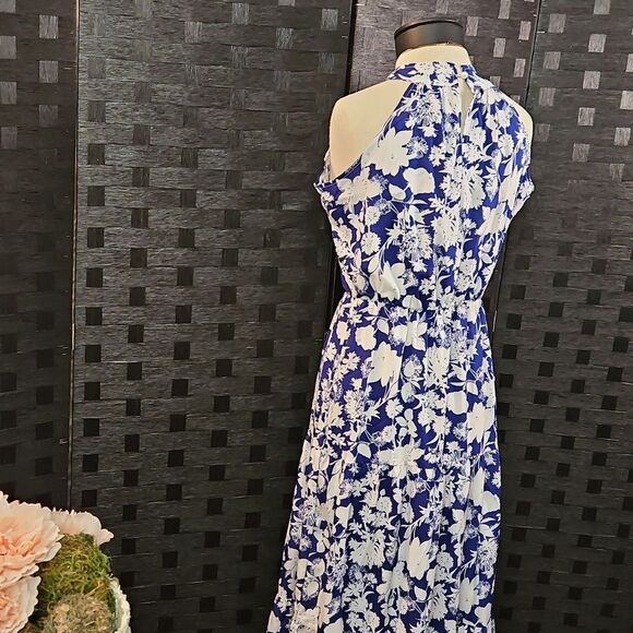 Floral Halter Maxi Dress - Blue and White Size Small - Picture 9 of 11